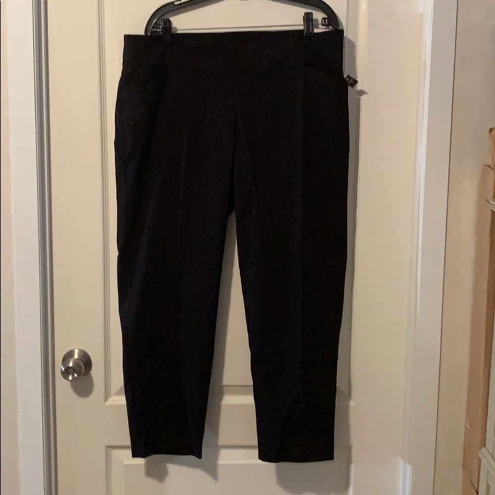 Black slacks - Sz 1X (16w-18w) Petite